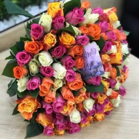 Букет из роз Яркий Микс