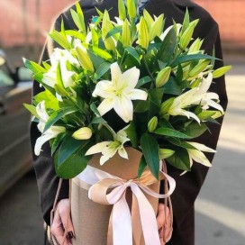 Бокс с Лилиями