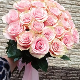 Букет из 25 роз Эквадор