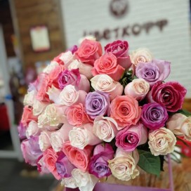 Микс цветной розы Эквадор 55 шт.