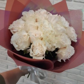 Букет из 15 пионовидных роз