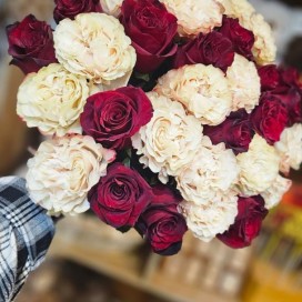 Микс из Эквадорской розы